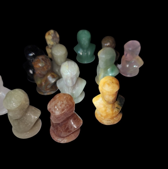 Donald Trump natural gemstone carvings. 2 FOR 15. PICKED RANDOMLY - Picture 10 of 10